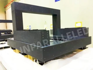 Granite Check Plate: Ensures Accurate Battery Measurement.